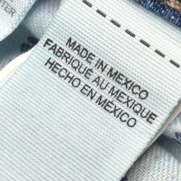 VINTAGE LUCKY BRAND JEAN CUTOFFS  4/27 🍀 - Picture 6 of 9